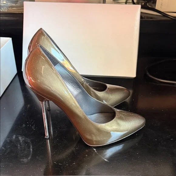 Stuart Weitzman Iridescent Brown Pointed-Toe Stiletto Pumps - Picture 3 of 5